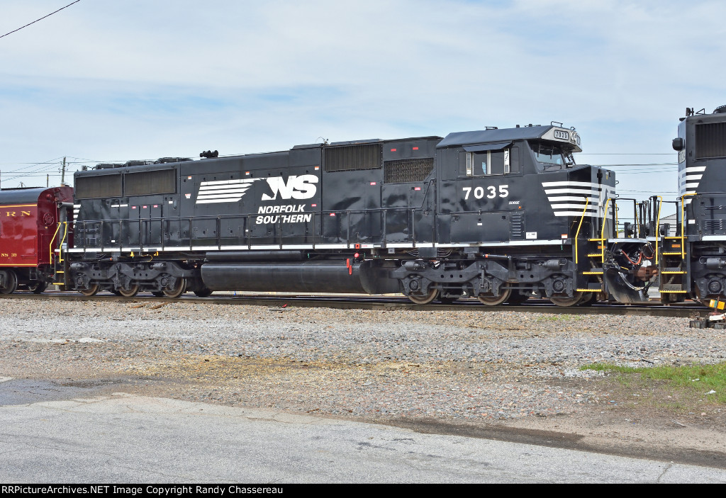 NS 7035 OCS